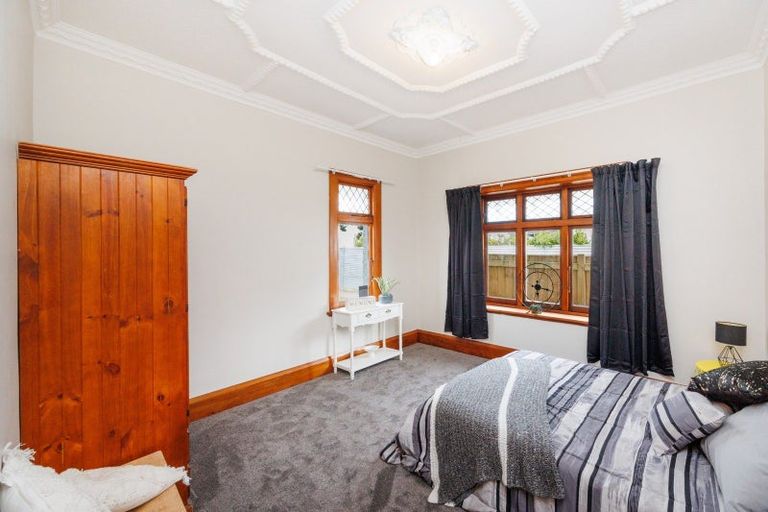 Photo of property in 972 Tremaine Avenue, Roslyn, Palmerston North, 4414