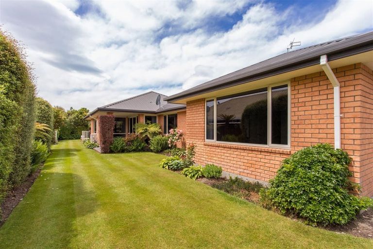 Photo of property in 5 Purakanui Place, Northwood, Christchurch, 8051