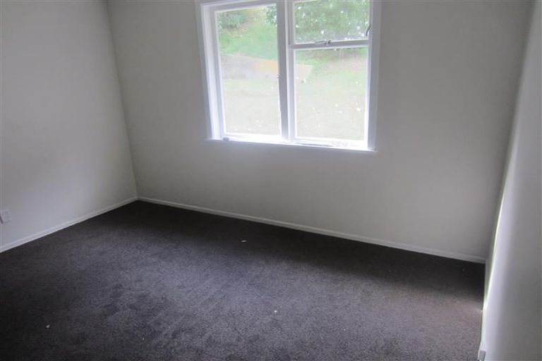 Photo of property in 208 Sievers Grove, Cannons Creek, Porirua, 5024