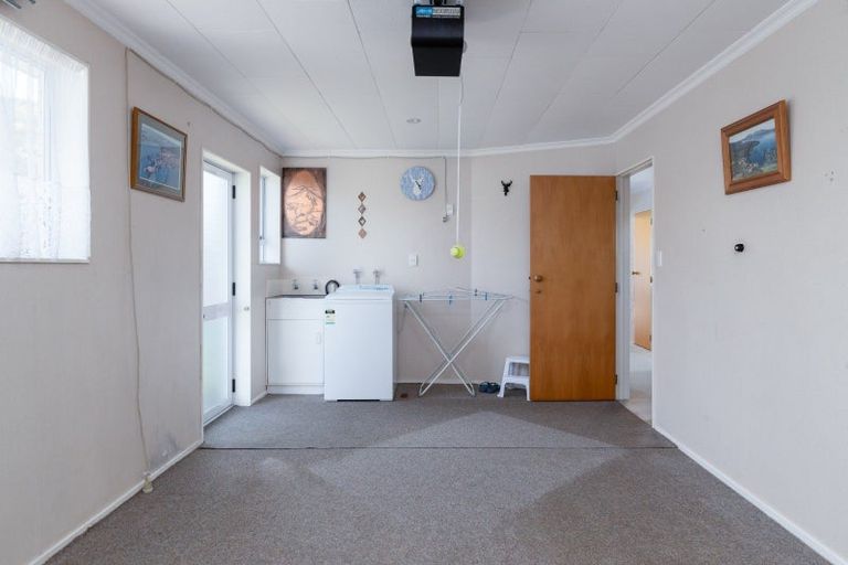 Photo of property in 82 Celia Street, Stratford, 4332