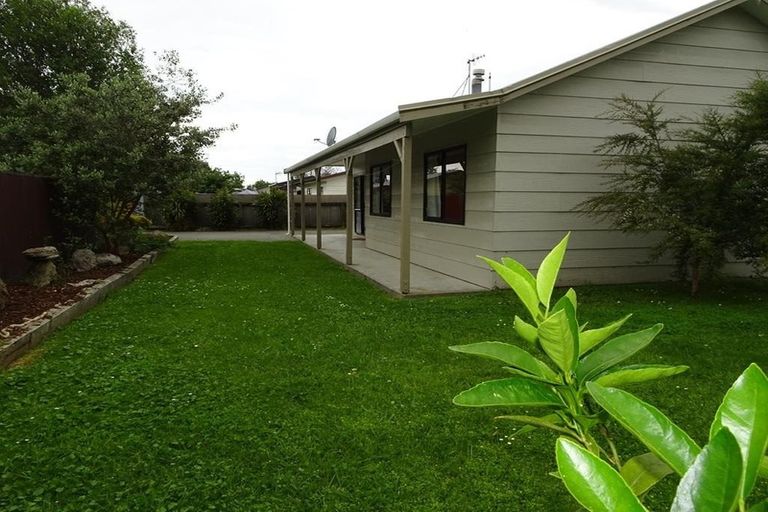 Photo of property in 7a Hetley Crescent, Taradale, Napier, 4112
