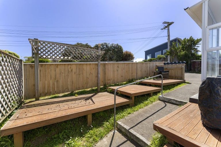 Photo of property in 3/26 Park Avenue, Titahi Bay, Porirua, 5022