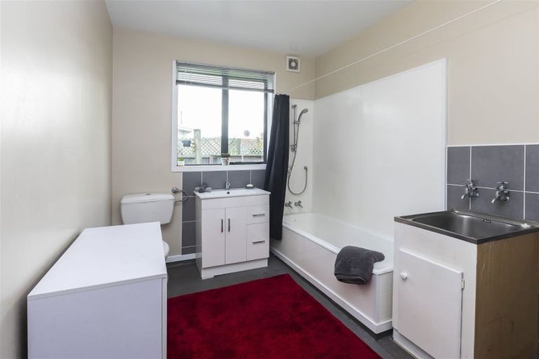 Photo of property in 1/645 Ferry Road, Woolston, Christchurch, 8023