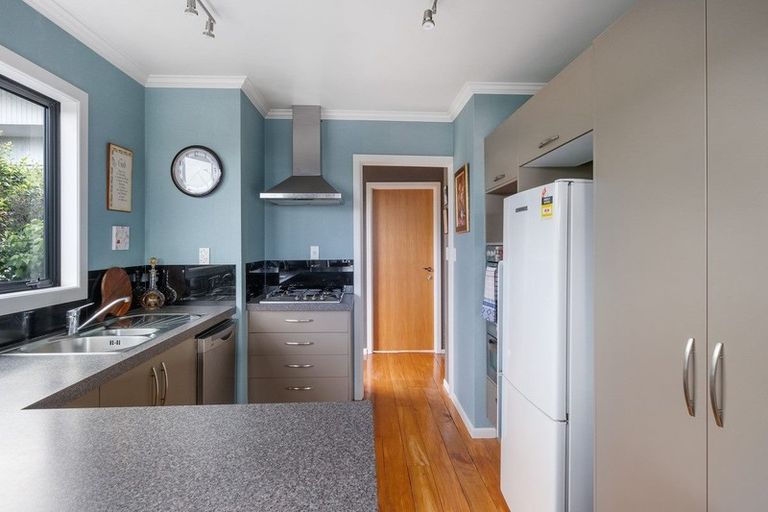 Photo of property in 130a Oceanview Road, Mount Maunganui, 3116