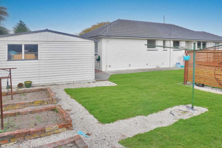 Photo of property in 2 Salmond Street, Hoon Hay, Christchurch, 8025