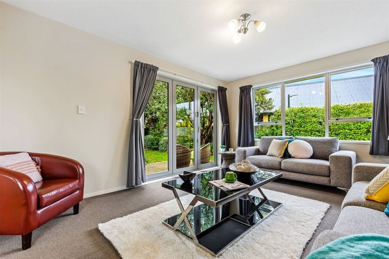 Photo of property in 139 Hawthornden Road, Avonhead, Christchurch, 8042