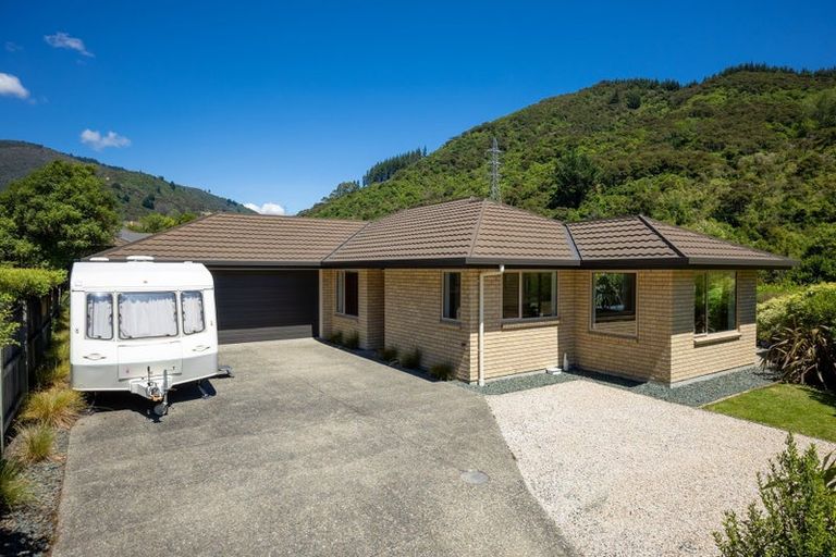 Photo of property in 3 Tindle Place, The Brook, Nelson, 7010
