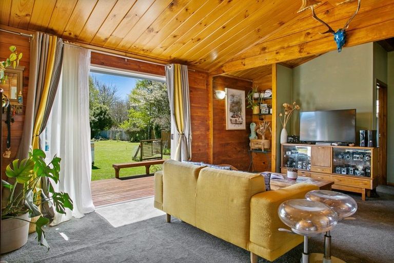 Photo of property in 43 Rangiamohia Road, Turangi, 3334
