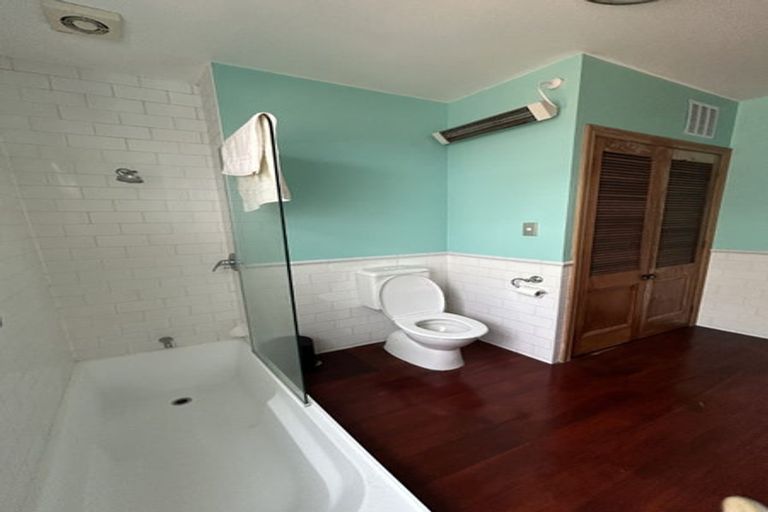 Photo of property in 62f1 Roseneath Terrace, Roseneath, Wellington, 6011