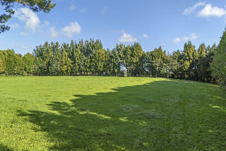 Photo of property in 574 Otaraoa Road, Tikorangi, Waitara, 4383