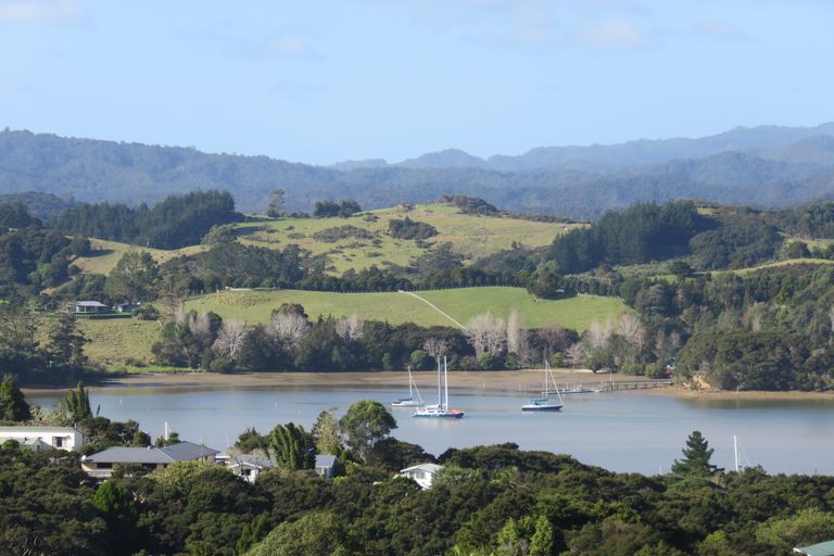 Photo of property in 59 Oromahoe Road, Opua, 0200