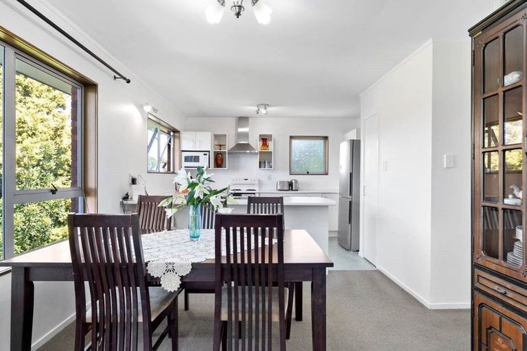 Photo of property in 1/6 Helvetia Drive, Browns Bay, Auckland, 0630