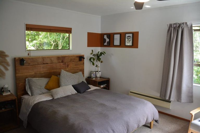 Photo of property in 76 Khandallah Road, Ngaio, Wellington, 6035