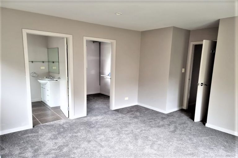 Photo of property in 6 Gifford Grove, Churton Park, Wellington, 6037