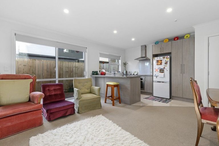 Photo of property in 72u2 Carrington Avenue, Silverdale, Hamilton, 3216