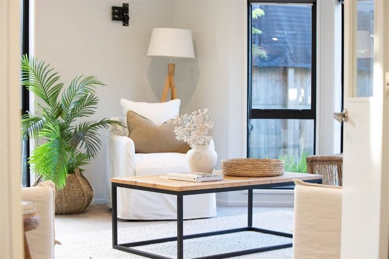 Photo of property in 2/58 Innes Road, St Albans, Christchurch, 8052