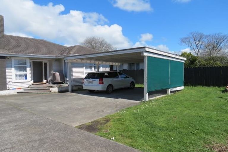 Photo of property in 111 Manuroa Road, Takanini, 2112