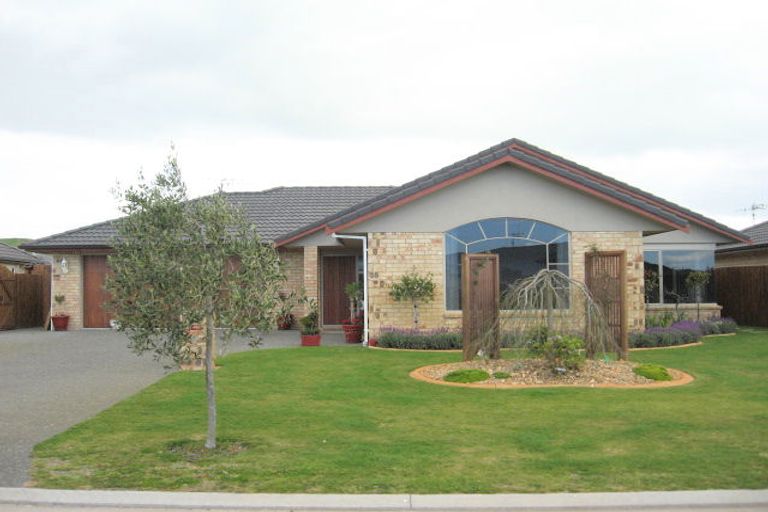 Photo of property in 14 Rota Close, Papamoa Beach, Papamoa, 3118