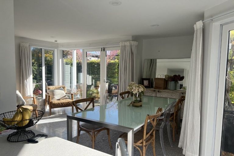 Photo of property in 1/34 Aikmans Road, Merivale, Christchurch, 8014