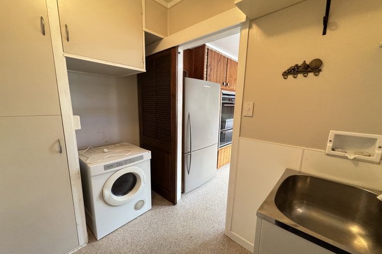 Photo of property in 55 Blakeborough Drive, Forrest Hill, Auckland, 0620