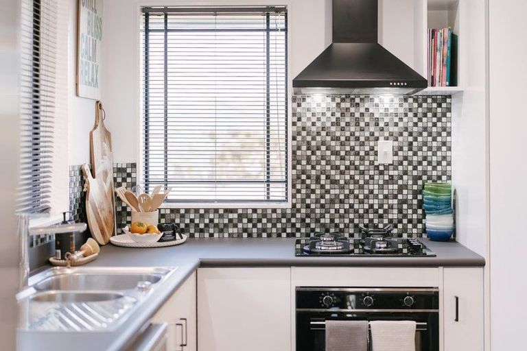 Photo of property in 9 Aspen Way, Kelvin Grove, Palmerston North, 4414