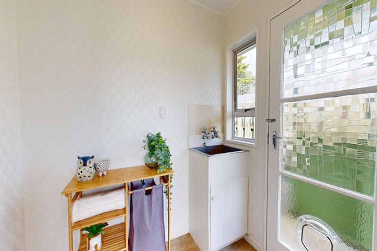 Photo of property in 14a Nola Avenue, Raumati Beach, Paraparaumu, 5032