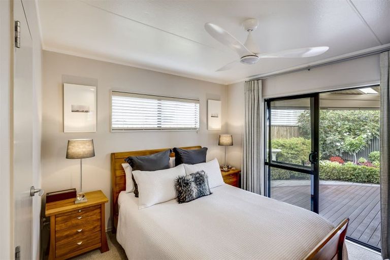 Photo of property in 23a Hammond Road, Taradale, Napier, 4112