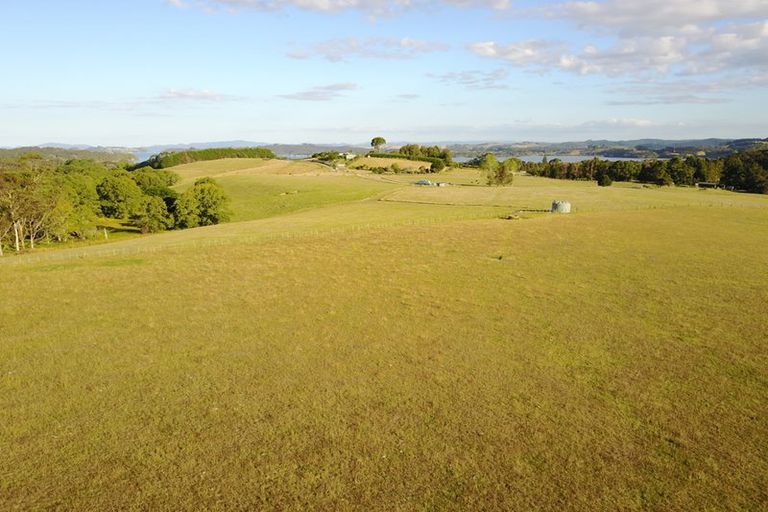 Photo of property in 21 Magnolia Tree Lane, Kerikeri, 0294