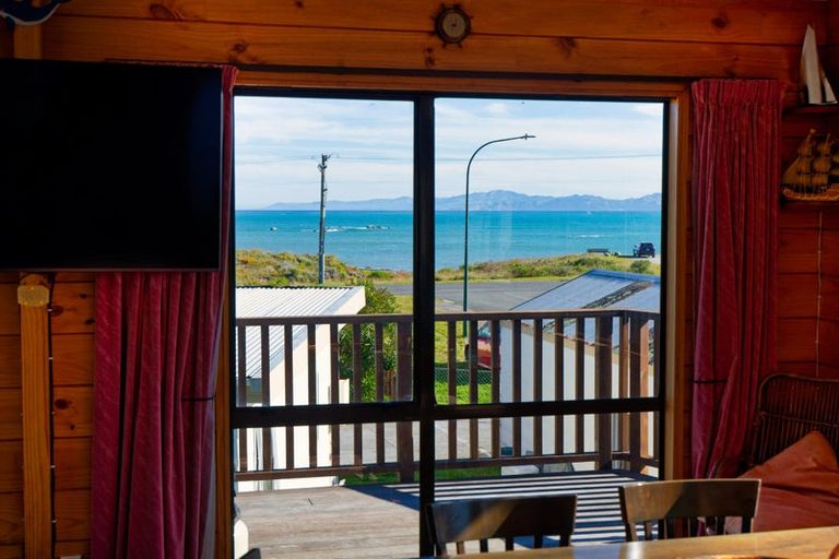 Photo of property in 2 Takahe Drive, South Bay, Kaikoura, 7300