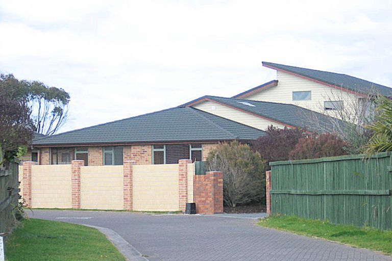 Photo of property in 93 Blake Boulevard, Papamoa Beach, Papamoa, 3118