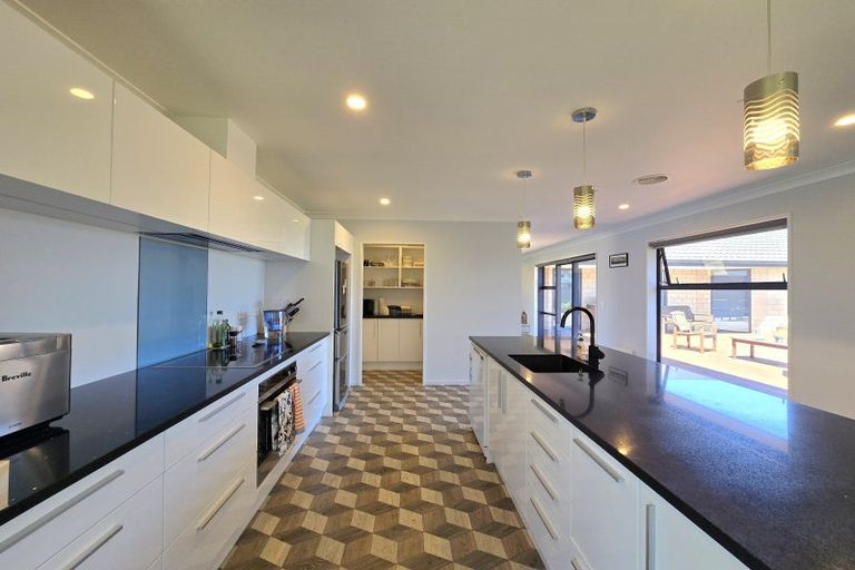 Photo of property in 13 Racecourse Terrace Rise, Hokitika, 7882