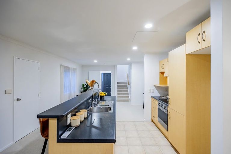 Photo of property in 1/4 Charlenne Close, Ranui, Auckland, 0612