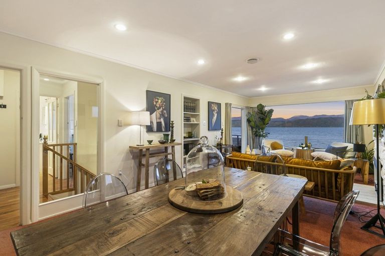 Photo of property in 283 Karaka Bay Road, Karaka Bays, Wellington, 6022