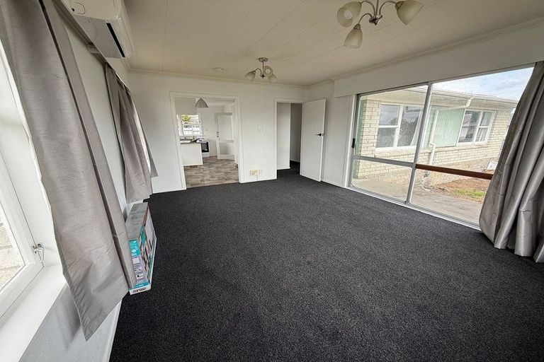 Photo of property in 12 Tanekaha Place, Pukete, Hamilton, 3200