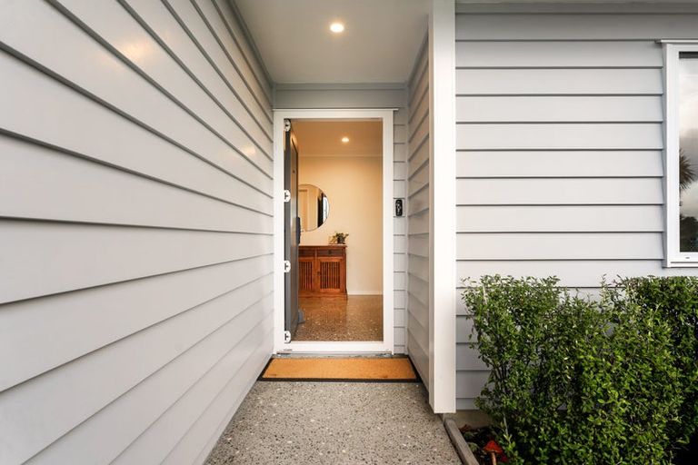 Photo of property in 112 Hibiscus Coast Highway, Red Beach, 0932