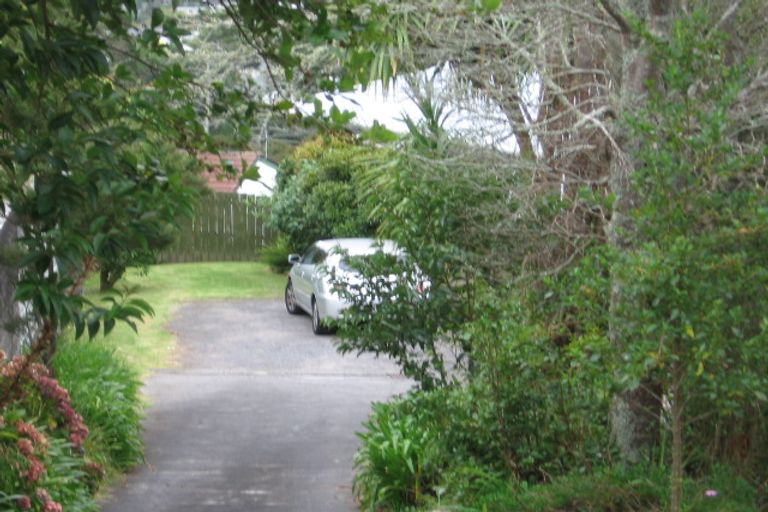 Photo of property in 2/348 Glenfield Road, Glenfield, Auckland, 0629