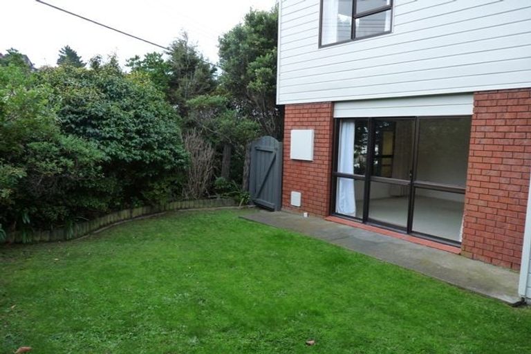 Photo of property in 49 Clifford Road, Johnsonville, Wellington, 6037