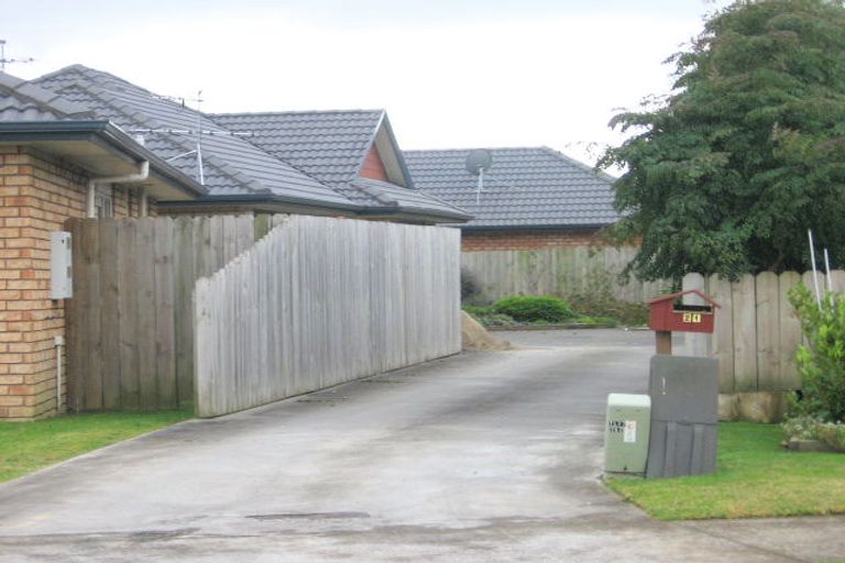 Photo of property in 21 Caltra Place, East Tamaki, Auckland, 2016