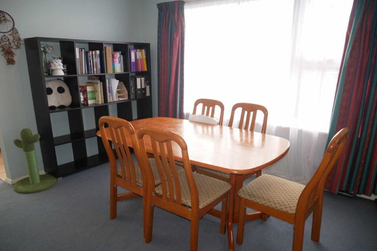 Photo of property in 15 Ashfield Place, Ilam, Christchurch, 8041