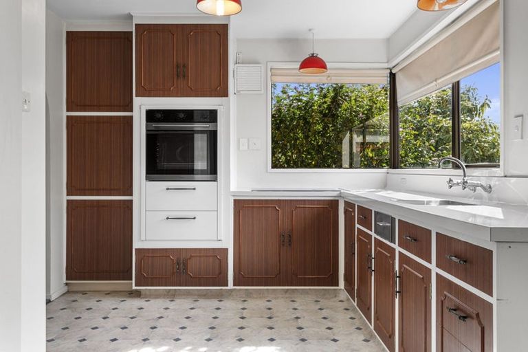 Photo of property in 393a High Street, Rangiora, 7400