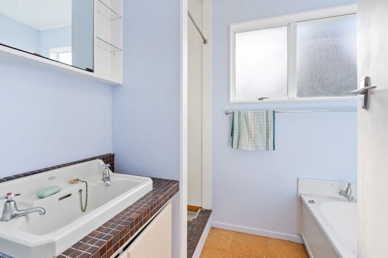 Photo of property in 8 Earls Place, Onerahi, Whangarei, 0110