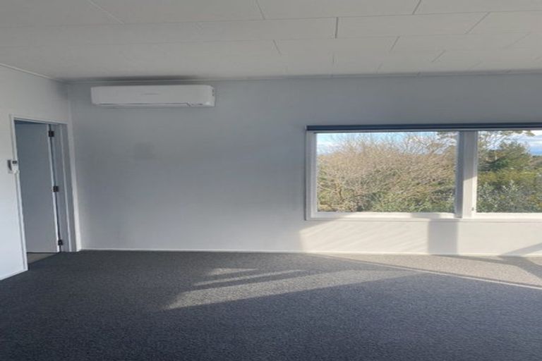 Photo of property in 43 Joll Road, Havelock North, 4130