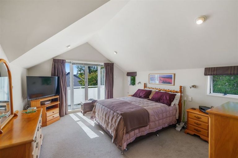 Photo of property in 239 Maidstone Road, Avonhead, Christchurch, 8042
