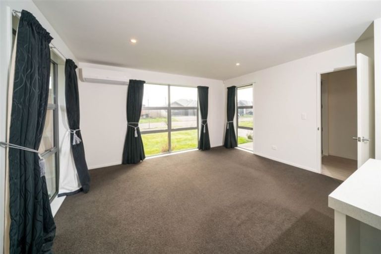 Photo of property in 4 Haymakers Crescent, Rolleston, 7614
