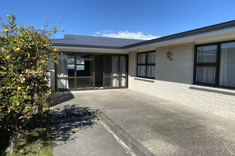 Photo of property in 411 Gloucester Street, Taradale, Napier, 4112