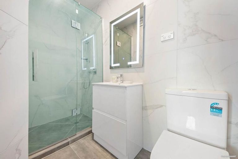 Photo of property in 59b Redwood Drive, Massey, Auckland, 0614