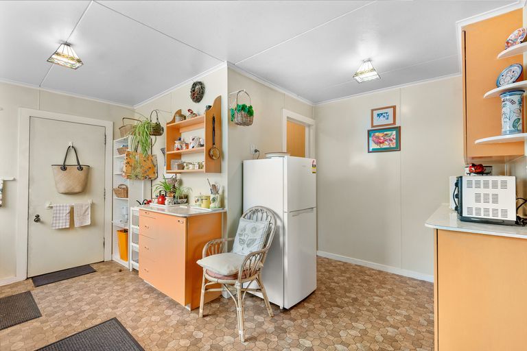 Photo of property in 625 Andersons Bay Road, Musselburgh, Dunedin, 9012