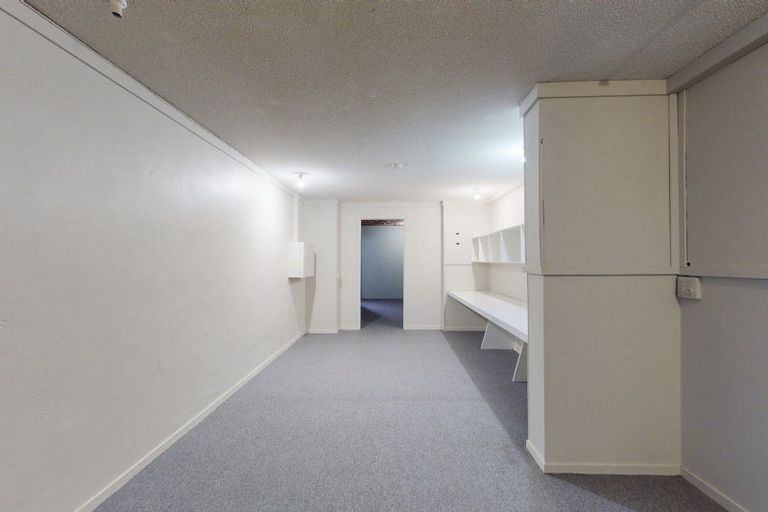 Photo of property in 130 Smart Road, Glen Avon, New Plymouth, 4372