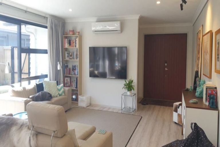 Photo of property in 65 Awatira Drive, Papamoa Beach, Papamoa, 3118