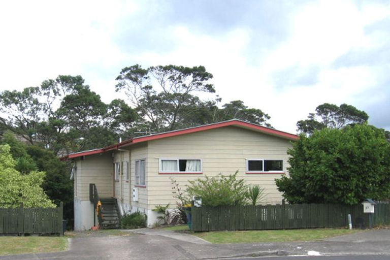 Photo of property in 14 Glenbury Place, Massey, Auckland, 0614